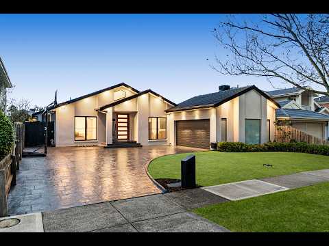 111 Royal Crescent, Hillside, VIC 3037, 4 habitaciones, 2 baños, House