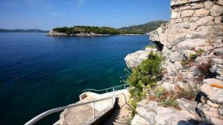 preview picture of video 'Croatian Villas - 4 bedroom Seaside Villa with Pool near Dubrovnik for Holiday Rental'