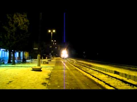 Wieczorny przelot Skody przez Chojne