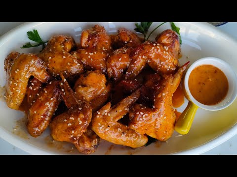 Mozambican Chicken Wings with Nandos Mozambican Paprika Sauce