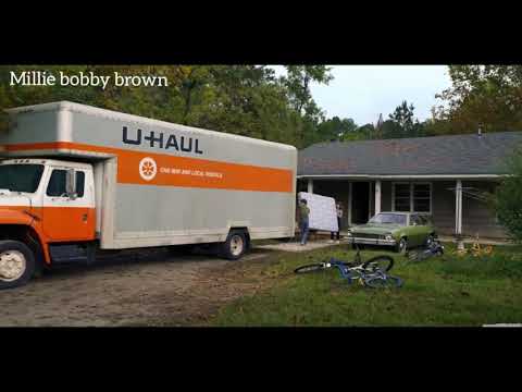 Lucas and max singing the never ending story entire scene - stranger things 3