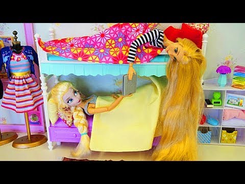 Barbie Bedroom Bunk bed Morning Routine Disney Princess Ariel, Rapunzel, El