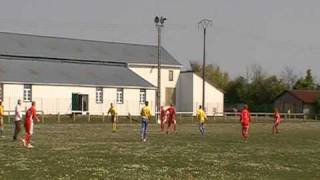preview picture of video 'Montaigu-Liesse Marais 17/04/2011 (Stade de Saint-Erme) 2'