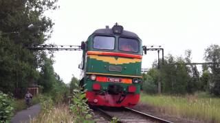 preview picture of video '[LDZ] Latvian Railways diesel pulling a tank waggon from industrial area to...'