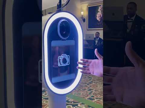Crafty Photo Booth video.