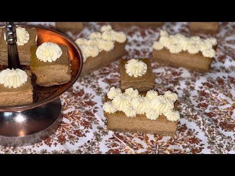 Pumpkin Pie Cheesecake Bars