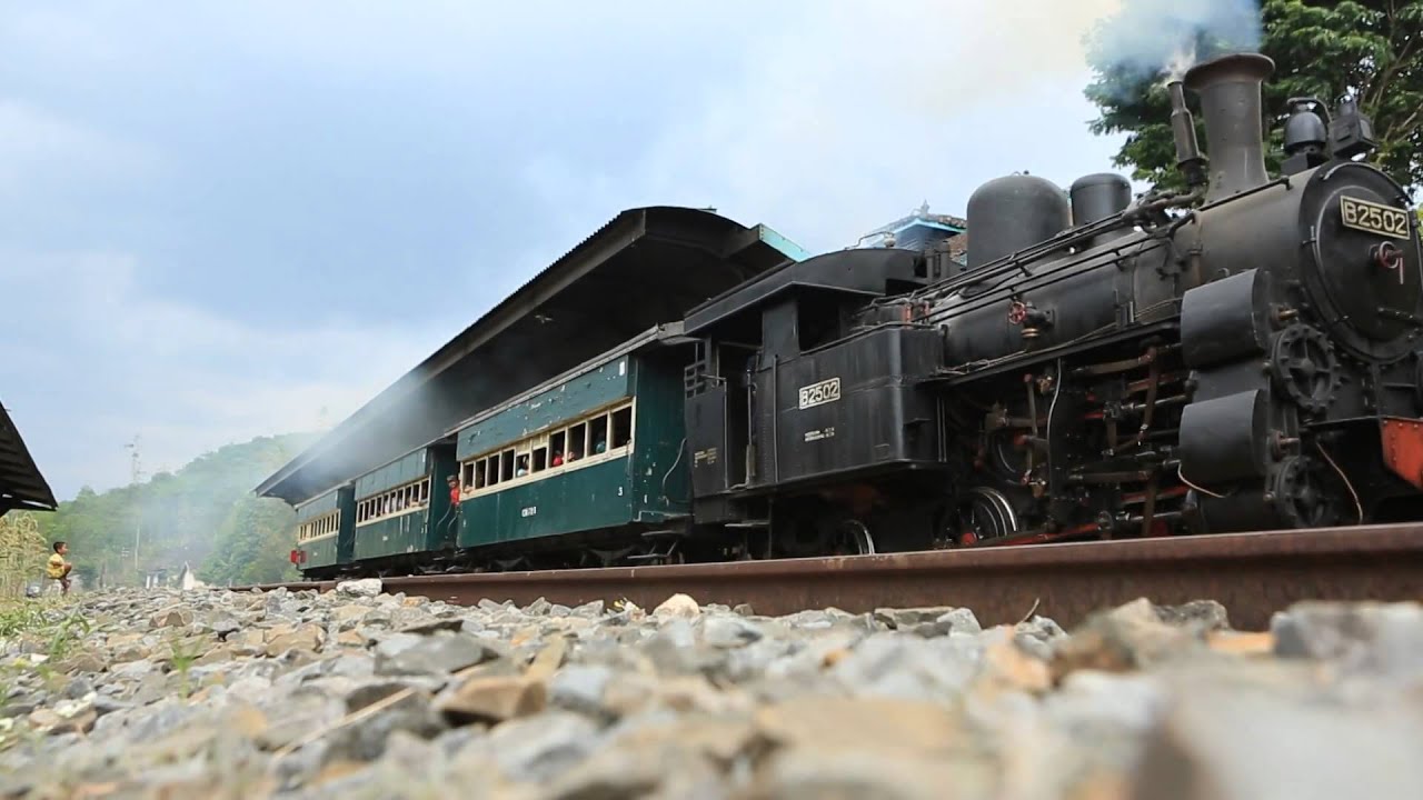 Serba Serbi Sejarah Kereta Api di Indonesia - NET12