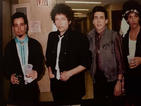Bob Dylan & The Plugz (Cruzados)