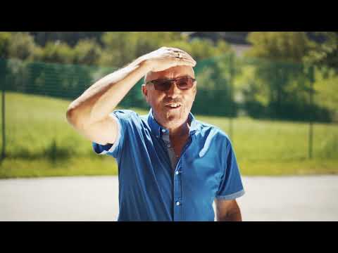 Napovednik: ANSAMBEL VEZ - Očka praznuje