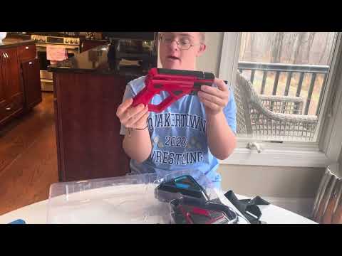 Sharper Image - Laser Tag unboxing