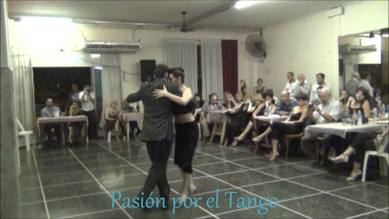 DAIANA PUJOL y DEMIAN GARCIA Bailando la Milonga FLOR DE MONSERRAT en FLOREAL MILONGA