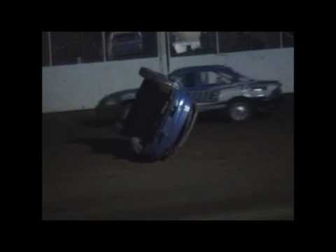 Geraldton City Speedway - 22 Nov 2014 - Dean Davidson rollover