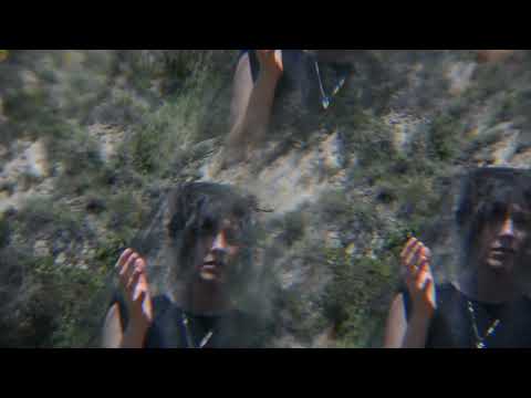 Magana – Girl In Chains (Music Video)