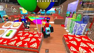 How To Get The Balloons In Roblox Pizza Place ฟร ว ด โอออนไลน - work at a pizza place new event