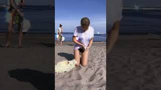 シャツ脱いでくれ！！