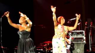Dee Dee Bridgewater &amp; China Moses - Everyday I have the blues live (B.B.King cover)