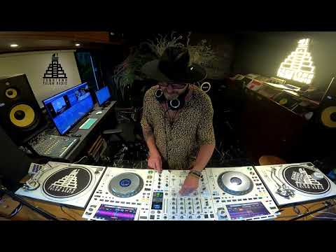 Djuma Soundsystem @ Downtown Tulum Radio (The Guest Mix)