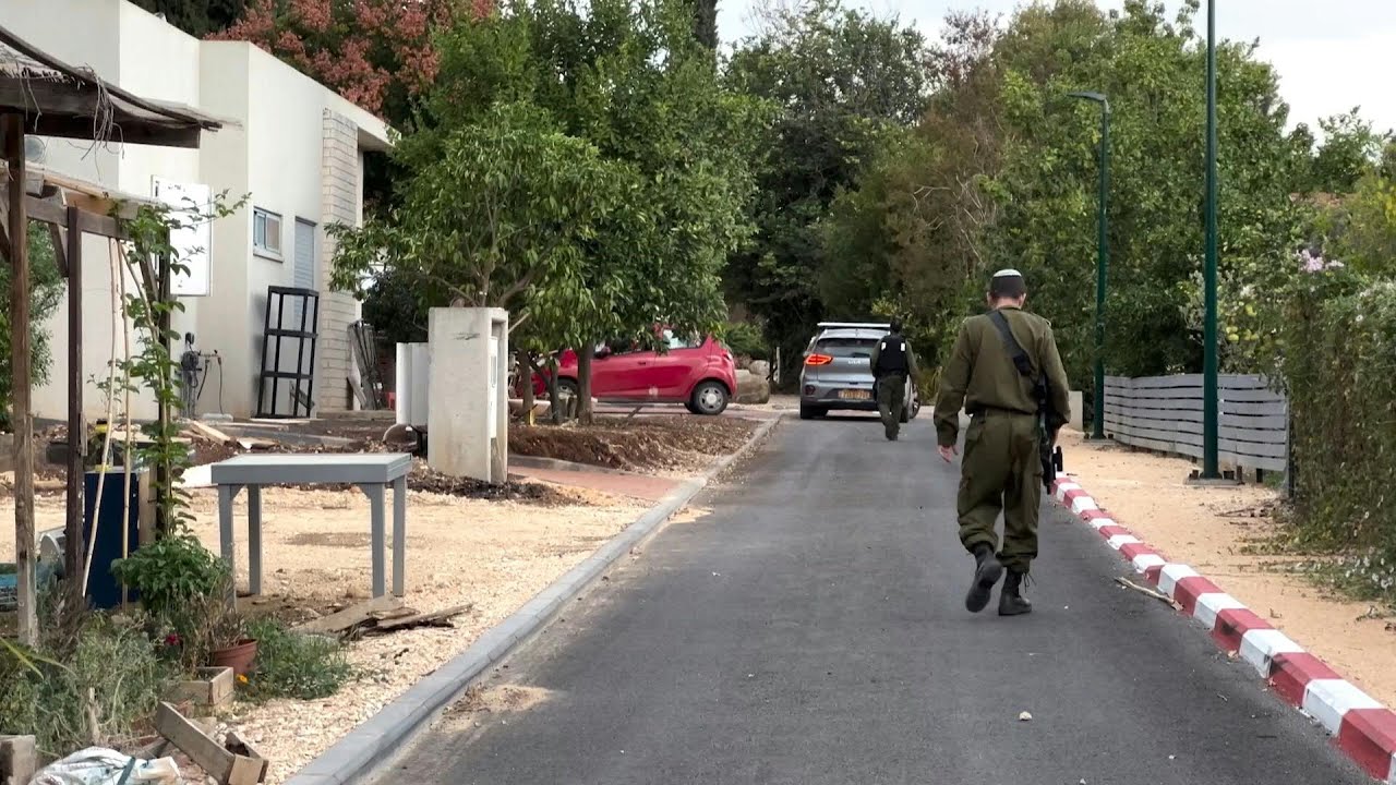 Israelenses temem massacre do Hezbollah na fronteira com o Líbano | AFP