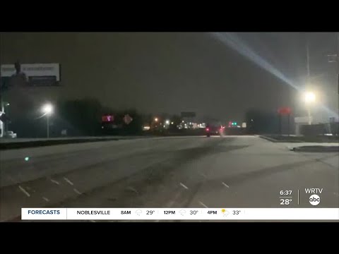 Snow falling in Johnson County