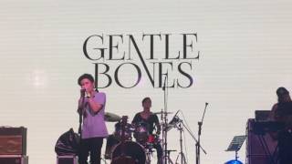 300716 Gentle Bones Shifting Over [Singapore Garden Fest '16]