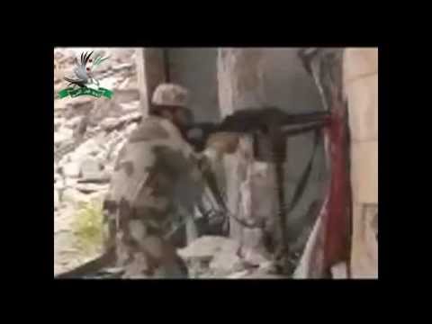 استهداف الأبنية التي تتمركز فيها عناصر النظام في معسكر وادي الضيف في ريف إدلب