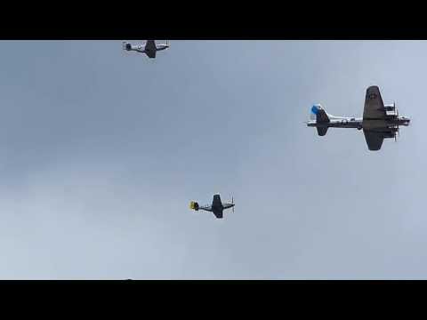 B-17 with P-51 escort