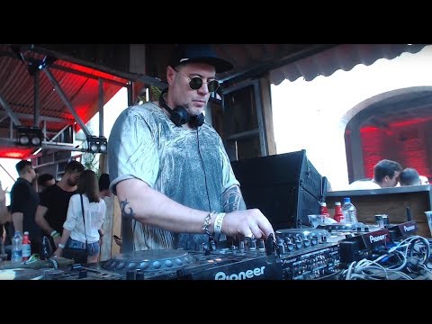 Renato Ratier @ DIMENS10 | Raww x Room Santos