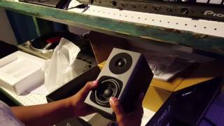 Video thumbnail for Unboxing & Demo Fostex Pmo.3 Monitor by fathom dj