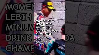 Download lagu Salute to Veda Ega Pratama on the podium who didn't want to drink champagne because it contained ... mp3 Download lagu Salute to Veda Ega Pratama on the podium who didn't want to drink champagne because it contained ... mp3