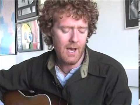Glen Hansard - Falling Slowly (Live)