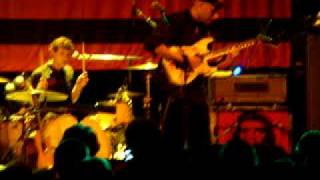 The Nightwatchman In Toronto &quot;Shake My Shit&quot;