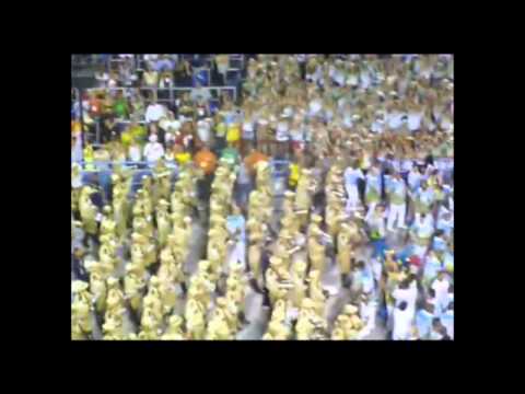 Bateria da Unidos de Vila Isabel 2014.