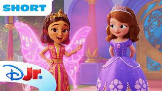 Download lagu Meet Princess Layla and Take Flight with Her! 💖🪽 | Sofia the First: Magical Friends |@disneyjr mp3