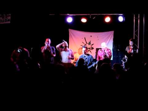 Non Klischee feat. Adi + Kuno live Saufen