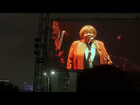 Norah Jones feat. Mavis Staples and Emily King - I'll Be Gone (Live in Chicago)