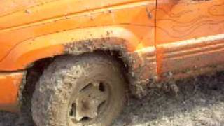preview picture of video '96 jeepgrand & 97 F150 looken a little muddy'
