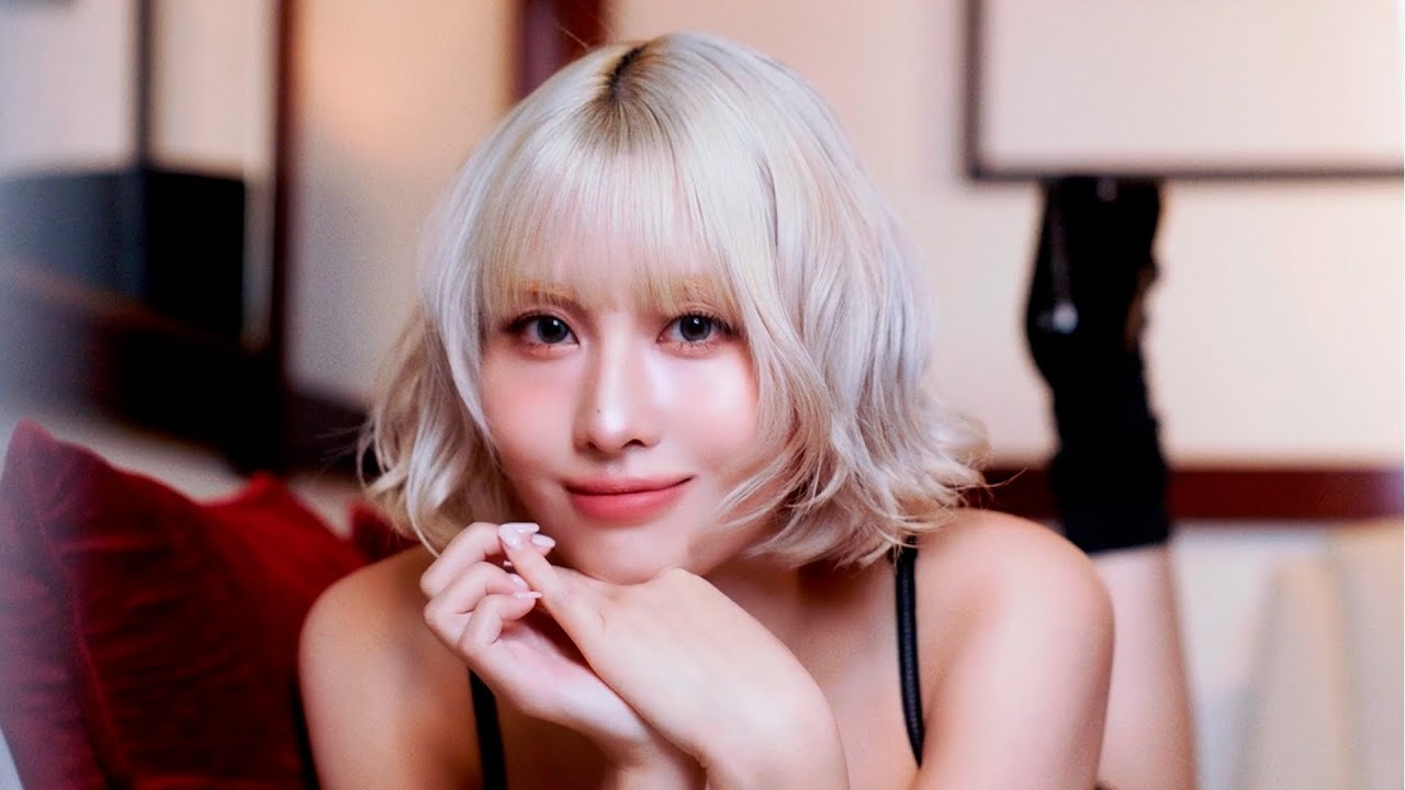 オニツカタイガーと共に。TWICE MOMOがミラノで過ごす優雅なひととき