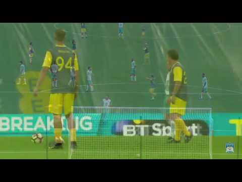 Robbie Fowler's INSANE Freekick at the Wembley Cup 2016!