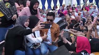 Download lagu BEBAS - GERRY MAHESA FT NEW PENDAWA - GEBYAR 25 TH MPS KUD TANI MULYO LAMONGAN mp3 Download lagu BEBAS - GERRY MAHESA FT NEW PENDAWA - GEBYAR 25 TH MPS KUD TANI MULYO LAMONGAN mp3