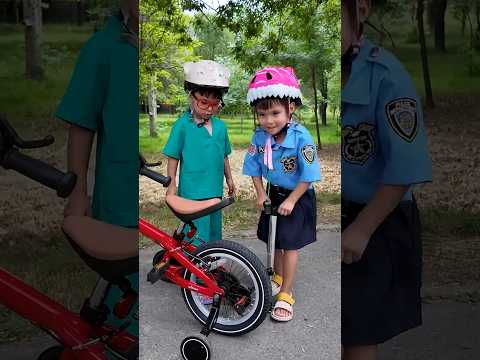 Doctor Is Late! Kids Learn About Bikes With Police Officer
