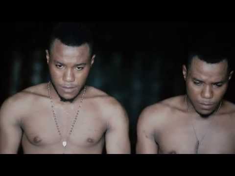 (SA TRIS) Omaj Les Jumeaux Official Video