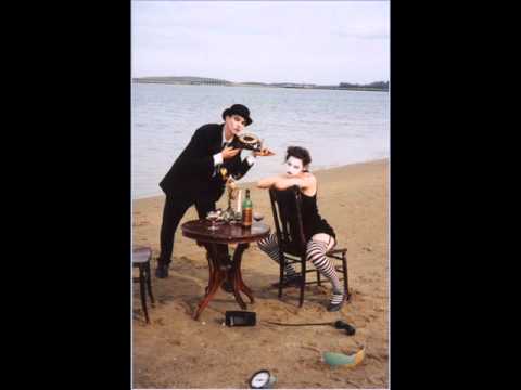 The Dresden Dolls - Lonesome Organist Rapes Page Turner
