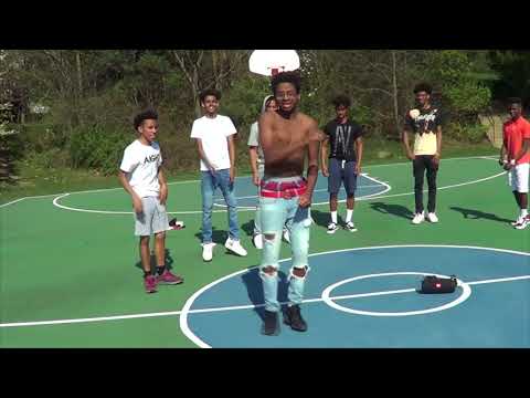 Bankroll Fresh ft. Street Money Boochie & Travis Porter - Walked in (Dance video)