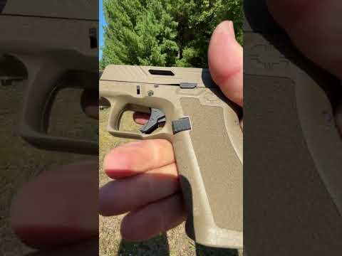 The Shadow Systems MR920L looks a lot like a Glock.