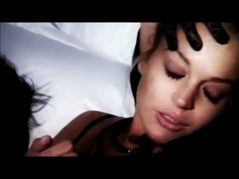 Lindsay Lohan Bossy (Official Music Video) (Subtitulado al Español)(HD)