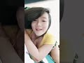 Karina Geal Geol Sambil Rebahan