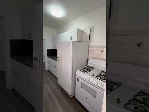 Lovely studio - Video 2 of 2
