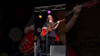 Angie McMahon - Water on the Deck [Live at Peninsula Picnic]