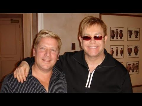 Elton John interview with Herman José (Herman SIC, Portugal) at Caesars Palace | 2004