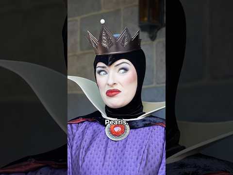 Viral Evil Queen REVEALS Her Ursula Pearl! 😱 Calls Me a Liar! #disneyland #ursula #evilqueen